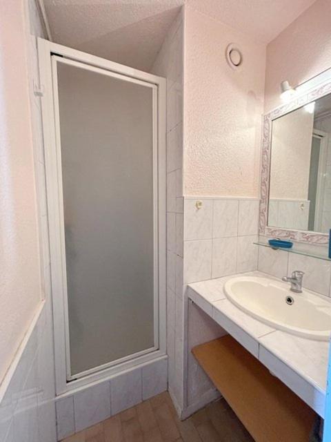 Confortable Studio Cabine - Acces Plage- Vue Mer 4Tvp38 Ле Баркарес Экстерьер фото