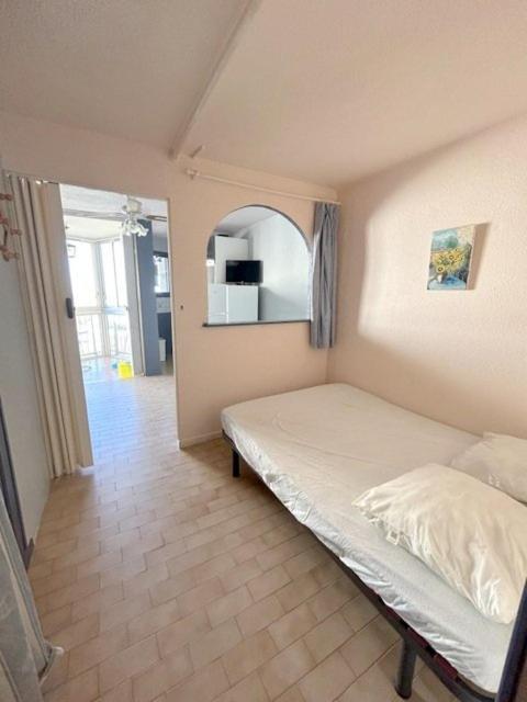 Confortable Studio Cabine - Acces Plage- Vue Mer 4Tvp38 Ле Баркарес Экстерьер фото